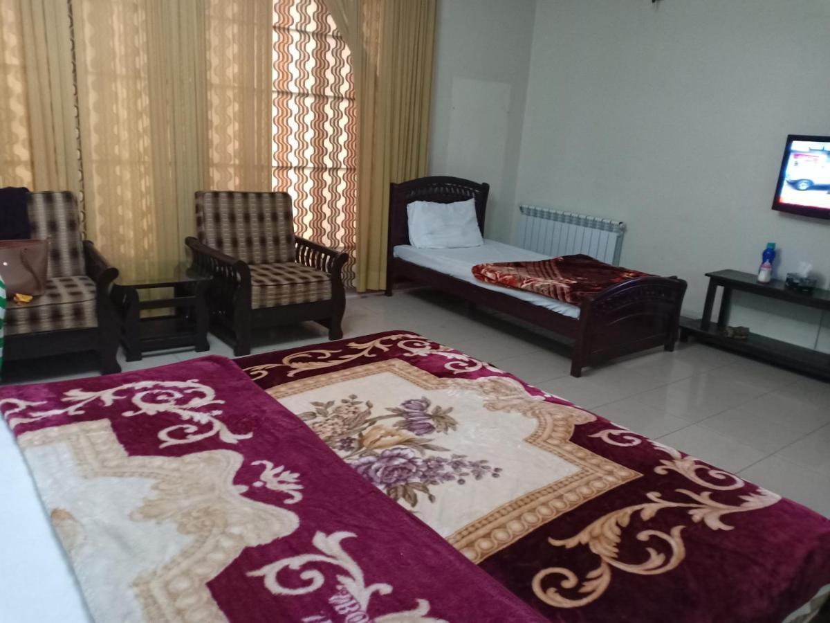Royal Manor F-10 Bed and Breakfast Ισλαμαμπάντ Εξωτερικό φωτογραφία