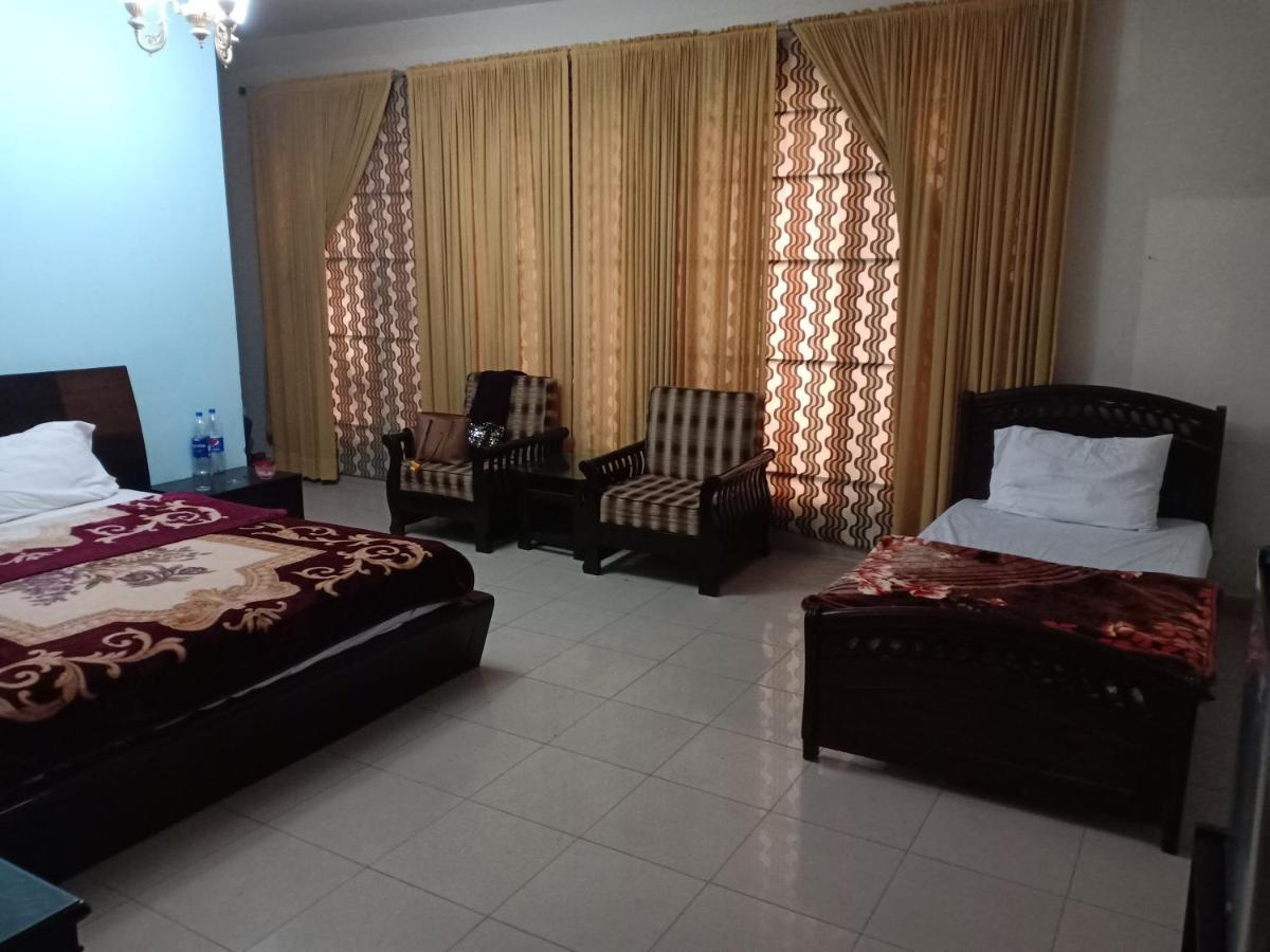 Royal Manor F-10 Bed and Breakfast Ισλαμαμπάντ Εξωτερικό φωτογραφία